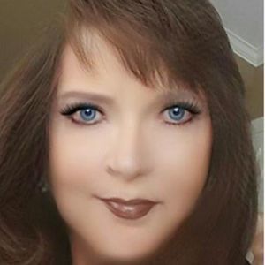 Meet your Posher, Shelia
